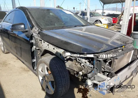 2015 Mercedes-Benz Cla 250 z USA, uszkodzony, nr VIN WDDSJ4EB8FN261630